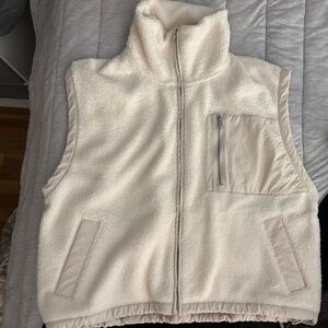 Cozy Full-Zip Fleece Vest